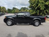 Used 2017 Nissan Frontier SV image 3