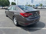 Used 2016 Hyundai Sonata SE image 4