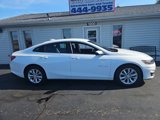 Used 2023 Chevrolet Malibu LT image 2