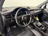 Certified 2025 Porsche Macan image 4