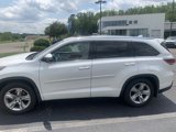 Used 2014 Toyota Highlander Limited image 2