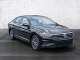 Used 2020 Volkswagen Jetta SE w/ SE Cold Weather Package image 2