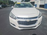 Used 2015 Chevrolet Malibu LT image 2