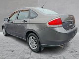 Used 2009 Ford Focus SE image 4