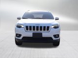 Used 2019 Jeep Cherokee Latitude w/ Cold Weather Group image 2