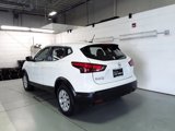 Used 2018 Nissan Rogue Sport S image 4