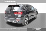 Used 2022 Volkswagen Taos SEL image 3