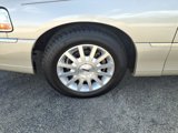 Used 2006 Lincoln Town Car Signature image 4