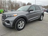 Certified 2022 Ford Explorer XLT image 3