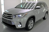 Used 2017 Toyota Highlander FWD V6 image 4