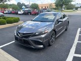 Used 2021 Toyota Camry SE image 3