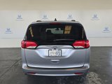 Used 2021 Chrysler Voyager Lxi image 5