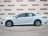 Used 2022 Toyota Camry LE image 2