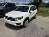 Used 2013 Volkswagen Tiguan SEL image 3