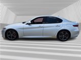 Used 2018 Alfa Romeo Giulia image 2