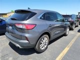 Used 2022 Ford Escape SE image 2