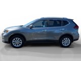 Used 2020 Nissan Rogue SV image 2