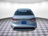 Used 2022 Toyota Corolla LE image 4