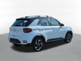 Used 2022 Hyundai Venue Limited image 3