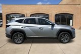 Used 2022 Hyundai Tucson Blue image 2