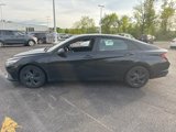 Used 2021 Hyundai Elantra SEL w/ Convenience Package image 4