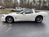 Used 2003 Chevrolet Corvette Coupe w/ Preferred Equipment Group image 2