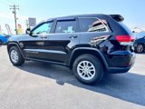 Used 2018 Jeep Grand Cherokee Laredo image 4