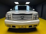 Used 2003 Cadillac Escalade EXT image 2