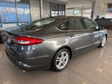 Used 2018 Ford Fusion SE image 3
