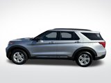 Certified 2021 Ford Explorer XLT w/ Equipment Group 202A image 3