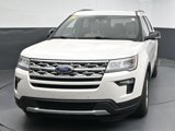 Used 2018 Ford Explorer XLT w/ Equipment Group 202A image 2