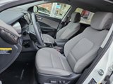 Used 2017 Hyundai Santa Fe SE image 2