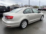 Used 2015 Volkswagen Jetta SE image 6