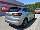 Used 2023 Ford Escape ST-Line image 3