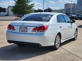 Used 2011 Toyota Avalon Limited image 3