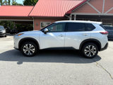 Used 2021 Nissan Rogue SV image 2