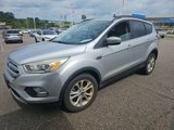 Used 2017 Ford Escape SE w/ Equipment Group 201A image 3