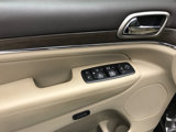 Used 2017 Jeep Grand Cherokee Overland image 3