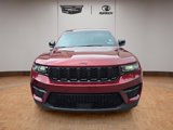 Used 2022 Jeep Grand Cherokee Altitude image 2
