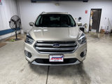 Used 2017 Ford Escape Titanium image 2