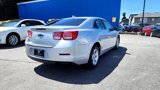 Used 2016 Chevrolet Malibu LT image 6