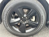 Used 2022 Land Rover Range Rover Velar R-Dynamic S image 3