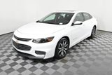 Used 2018 Chevrolet Malibu LT w/ Leather Package image 2