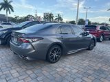Used 2021 Toyota Camry SE image 6