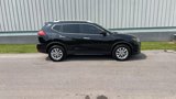 Used 2017 Nissan Rogue SV image 4