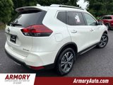 Used 2019 Nissan Rogue SV w/ Sun & Sound Touring Package image 4