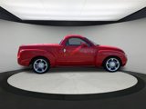 Used 2005 Chevrolet SSR w/ Preferred Equipment Group image 2