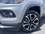 Used 2022 Jeep Compass Limited image 2