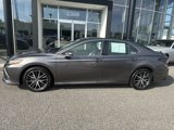 Used 2022 Toyota Camry XLE image 2