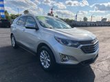 Used 2018 Chevrolet Equinox LT w/ Sun & Infotainment Package image 2
